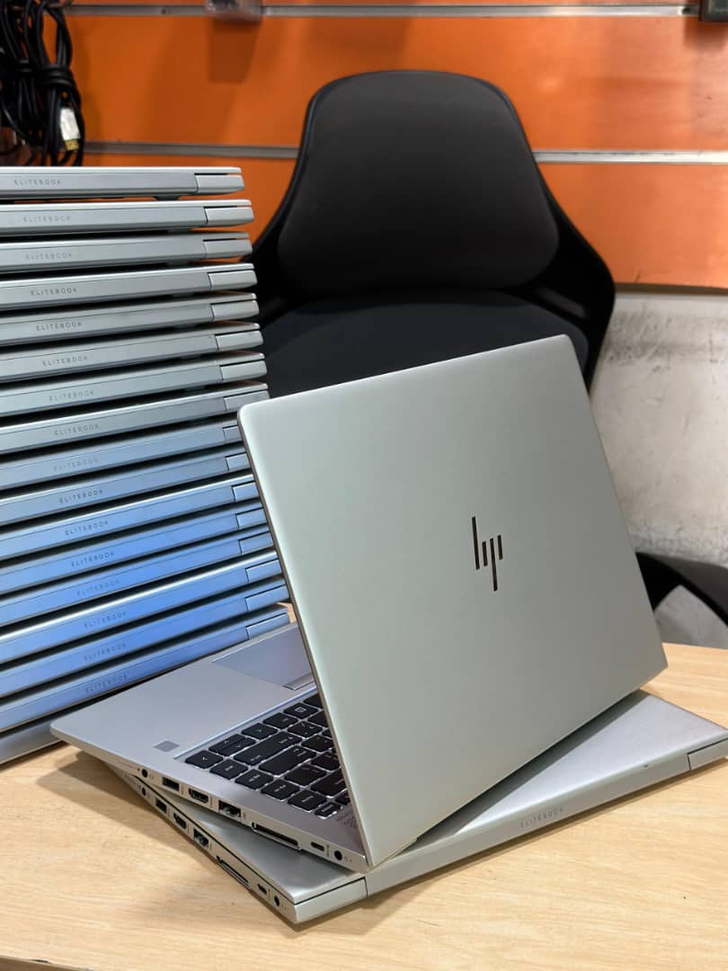 HP Elitebook G5 Laptop